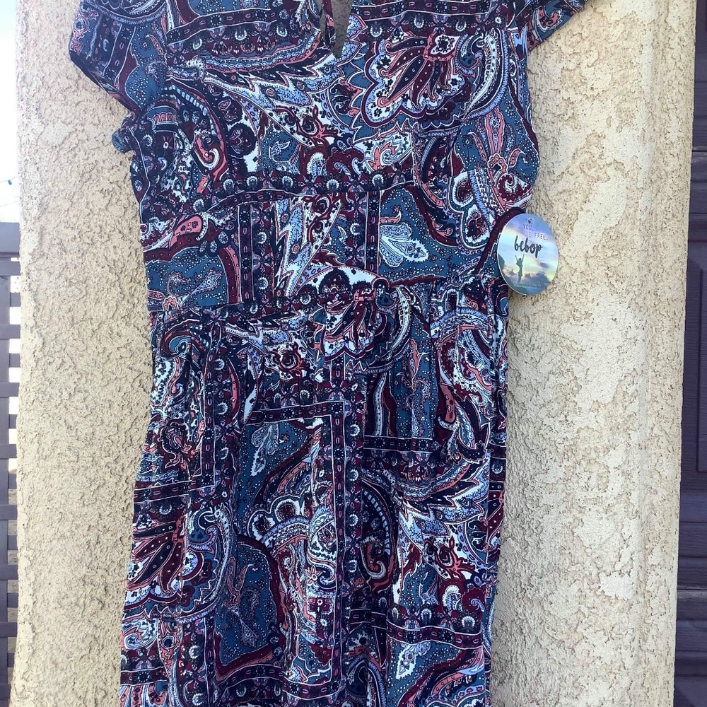 A Bebop midi dress with patterns